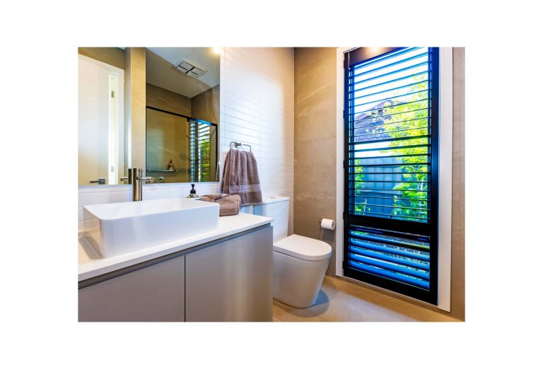 Real Estate 5261 768x543