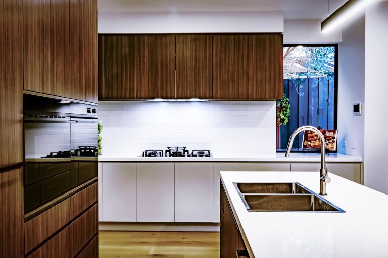 Real Estate 5321 768x512