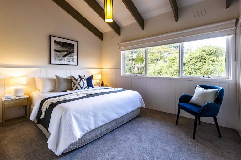 Real Estate Bedroom 5150 768x512